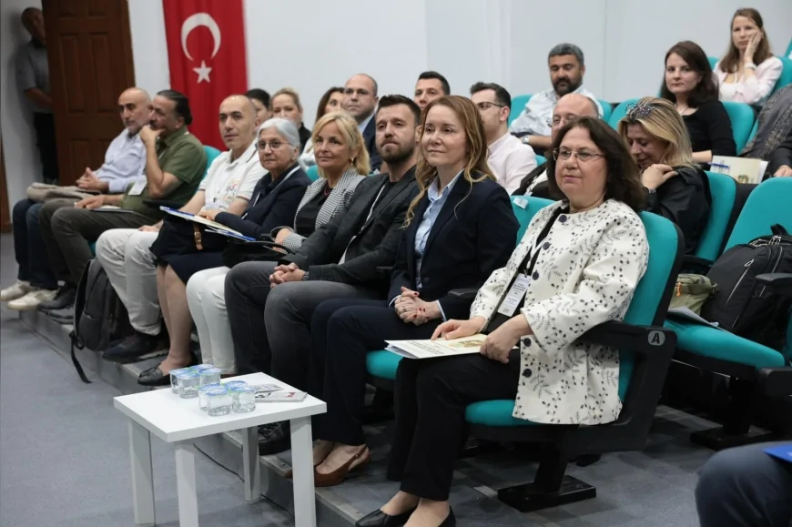 Konak Belediyesi ev sahipliğinde 26. Ulusal Bölge Bilimi ve Bölge Planlama Kongresi başladı