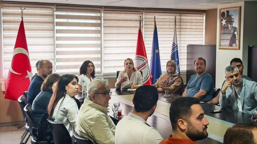 Karşıyaka Belediyesi Şantiye Şefleriyle Güvenli ve Düzenli Yapılaşma İçin Bir Araya Geldi