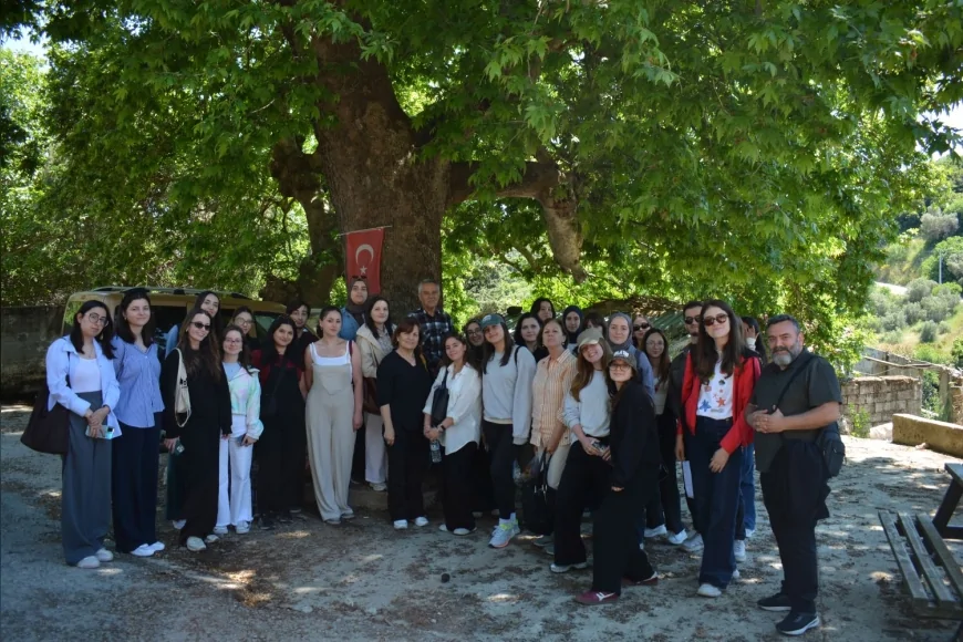 Egeli Sosyoloji Öğrencileri Karaburun Yayla Mahallesi’nde Kırsal Dönüşümü Yerinde İnceledi