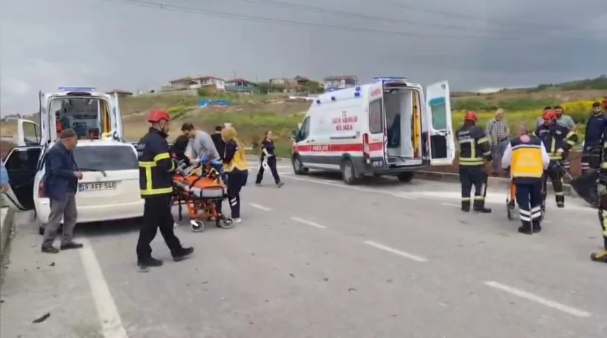Çorum’da iki otomobilin çarpıştığı kazada 7 kişi yaralandı