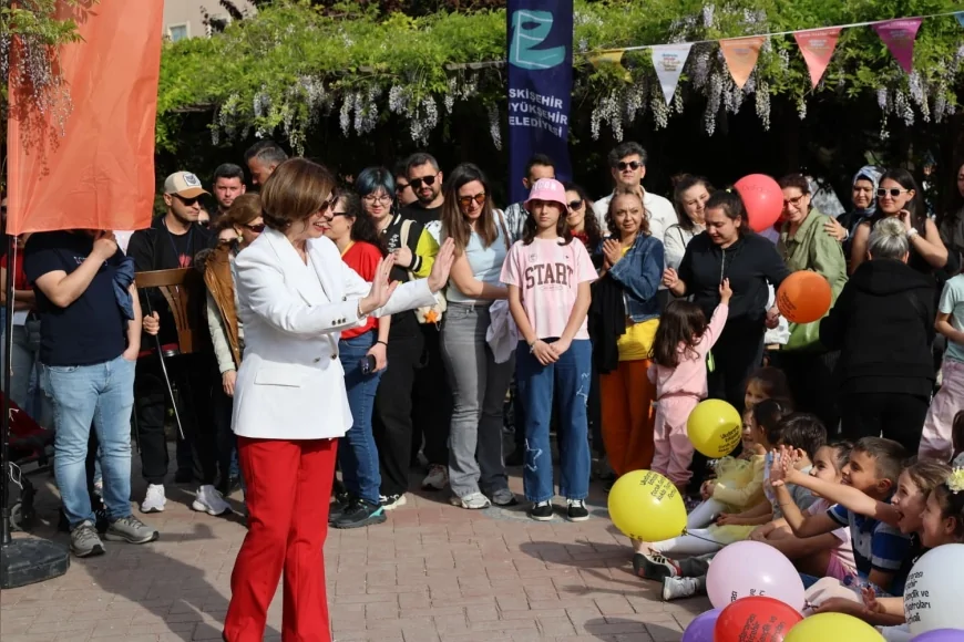 Eskişehir’de 17. Uluslararası Çocuk, Gençlik ve Kukla Tiyatroları Festivali Binlerce Sanatseverin Katılımıyla Tamamlandı