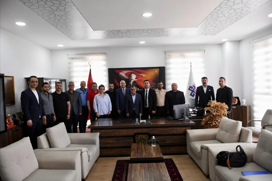 Altıeylül Belediye Başkanı Hakan Şehirli: “154 Personelimize Kişi Başı 90 Bin TL Promosyon Ödemesi Yapılacak”