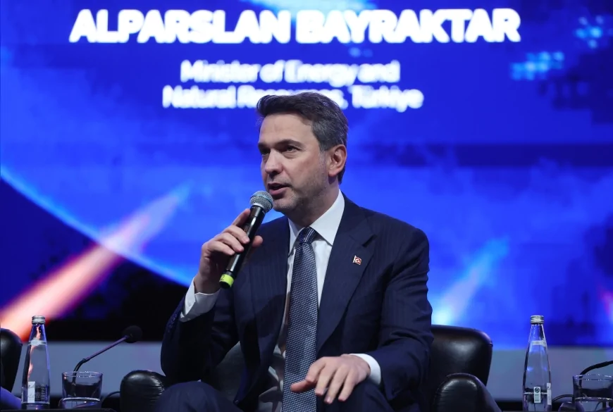 Enerji ve Tabii Kaynaklar Bakanı Alparslan Bayraktar’ın Katıldığı İNRES 2026’da Küresel Enerji Gündemi İstanbul’da Ele Alındı