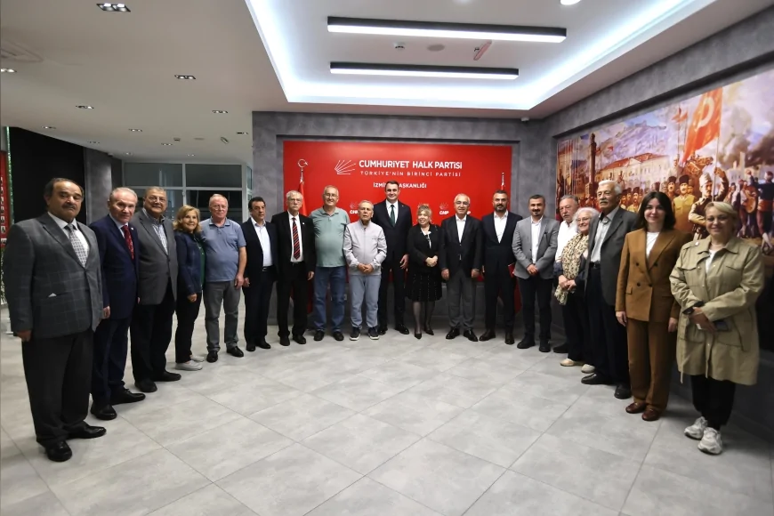 CHP İzmir İl Başkanlığı tecrübeli kadroları tematik saha çalışmalarıyla yeniden sahaya indiriyor