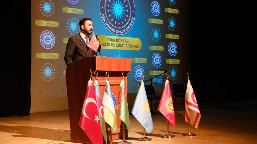 Ege Üniversitesi’nde Türk Dünyası Gençlik ve Kültür Zirvesi İzmir’de yoğun katılımla gerçekleştirildi