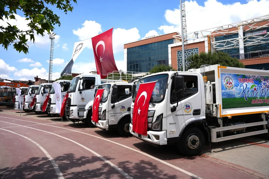 Kemalpaşa Belediye Başkanı Mehmet Türkmen: “Borcumuzu sıfırladık, 20 yeni araç kazandırdık”