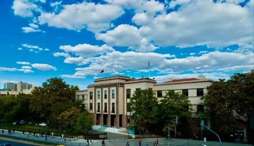 Ankara Valiliği, CHP Genel Merkezi hakkında mahkeme kararının uygulanması için Emniyet Müdürlüğüne talimat verildiğini açıkladı