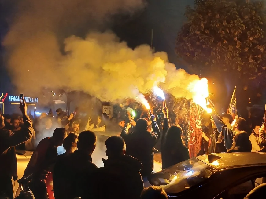 Çorum’da Süper Lig coşkusu geceye damga vurdu, Arca Çorum FK’nın zaferi kentte büyük kutlamalara sahne oldu