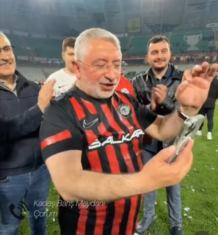 Çorum FK Konya’da Tarih Yazdı Süper Lig Bileti Coşkulu Kutlamalarla Geldi