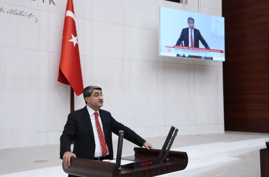 DEVA Partisi Genel Başkan Yardımcısı Mehmet Emin Ekmen: “Yargı üzerinden siyasi alanı şekillendirme girişimleri doğru değil”