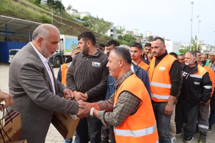 Canik Belediye Başkanı İbrahim Sandıkçı: “Kurban Bayramı boyunca ilçemizin dört bir yanında sahada olacağız”