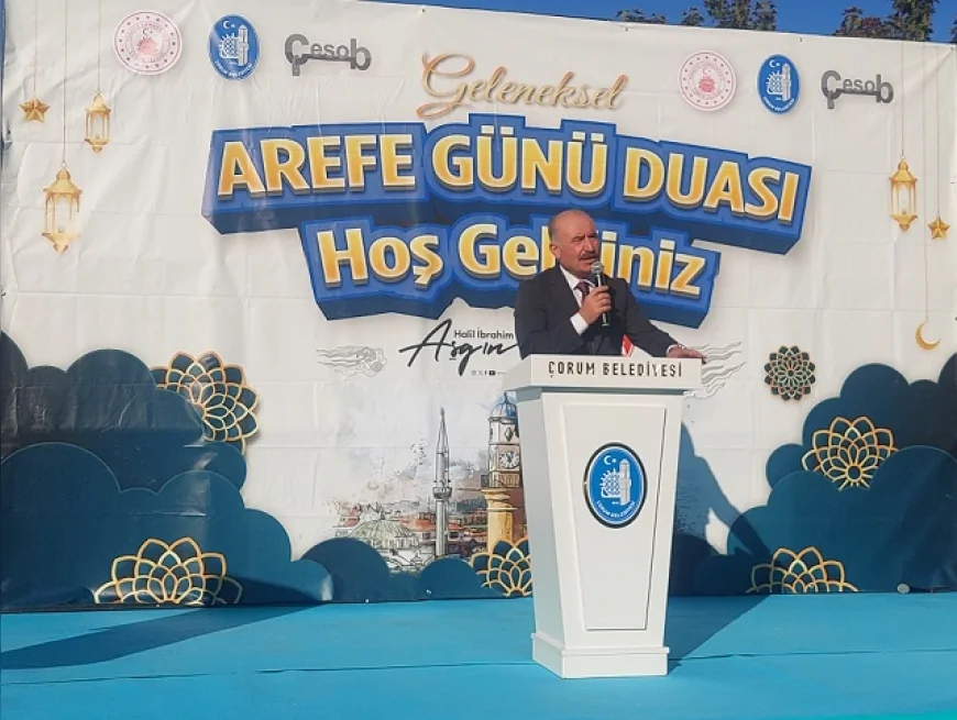 Çorum Valisi Ali Çalgan: “Arefe duası birlik ve beraberliğimizin en güzel göstergesi”