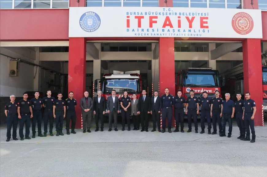 Bursa Büyükşehir Belediyesi Başkan Vekili Şahin Biba’dan bayram öncesi itfaiye personeline ziyaret