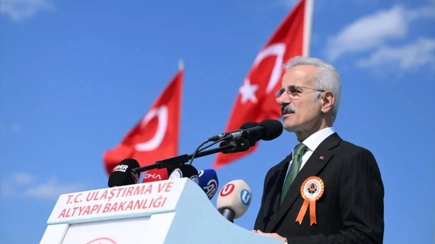 Ulaştırma ve Altyapı Bakanı Abdulkadir Uraloğlu: “Antalya-Alanya Otoyolu seyahat süresini 36 dakikaya düşürecek”