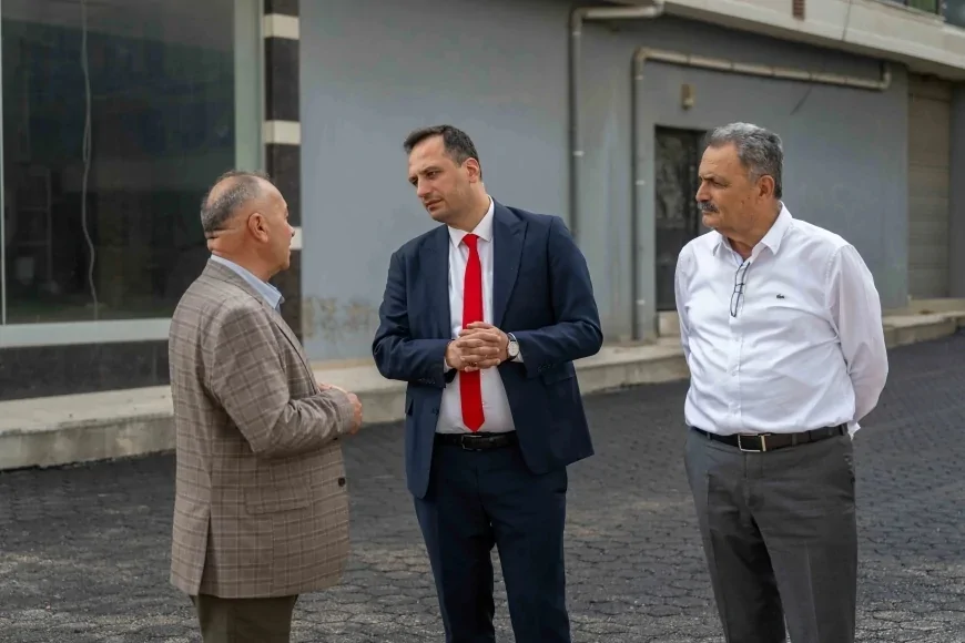 Yerel Yönetimler Bornova Belediye Başkanı Ömer Eşki: “Bornova’nın her bölgesine hizmet götürmeye devam ediyoruz”