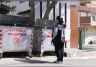 BAYRAKLI BELEDİYESİ 25 MAHALLEDE YAZ BOYUNCA İLAÇLAMA ÇALIŞMALARINI YOĞUNLAŞTIRDI