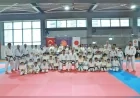 Keçiören’de Uluslararası Karate Semineri Tamamlandı: Dünya Şampiyonası Öncesi Teknik Hazırlık