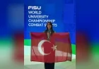 Ege Üniversitesi Öğrencisi Liyne Nisa Akgül: “Ay yıldızlı bayrağımızı ve okulumu kürsüye taşımanın gururunu yaşıyorum”