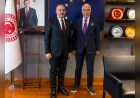 TBMM Avrupa Birliği Uyum Komisyonu Başkanı Burhan Kayatürk: “Söyleyemediklerim Van’ı, Barış Mesajını ve Diaspora Hikâyesini Dünyaya Taşıyacak”