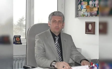 Veteriner Farmakoloji ve Toksikoloji Derneği Başkanı Prof. Dr. Ender Yarsan: “Kadın çiftçilerin emeği süt sektörünün temel gücünü oluşturuyor”