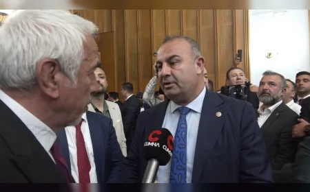 CHP İZMİR MİLLETVEKİLİ EDNAN ARSLAN: “KURULTAY DELEGELERİNİN KAHİR EKSERİYETİ İRADESİNİ ORTAYA KOYMUŞTUR”