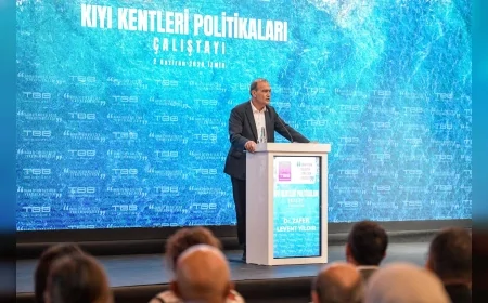 İzmir Büyükşehir Belediyesi ve Türkiye Belediyeler Birliği kıyı kentlerinin geleceği için ortak politika sürecini başlattı
