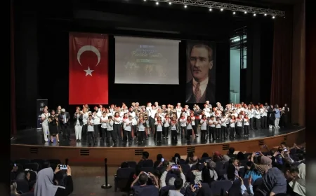 Bursa Büyükşehir Belediyesi tarafından  Ailelere Özel Sanat Gecesi
