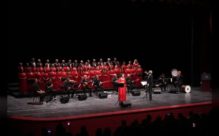 Eskişehir Büyükşehir Belediyesi Başkan Vekili Hasan Ünal: “Sanata ve Sanatçıya Olan Desteğimiz Hız Kesmeden Devam Edecek”