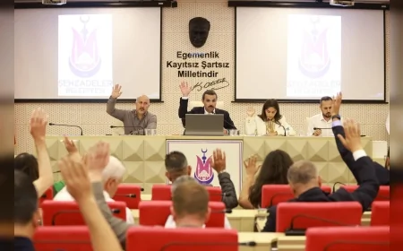 Şehzadeler Belediye Başkanvekili Emre Halil Esenkaya: “Yeni Sosyal Yaşam Alanlarını Kentimize Kazandırmaya Devam Edeceğiz”