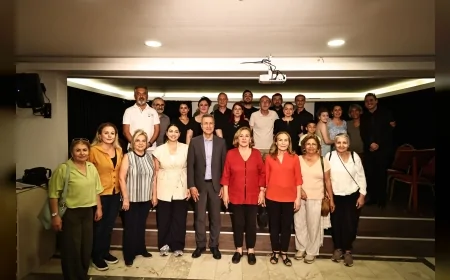 Marmaris Belediye Tiyatrosu Nazım Hikmet’i Şiirleri ve Yaşamından Kesitlerle Andı