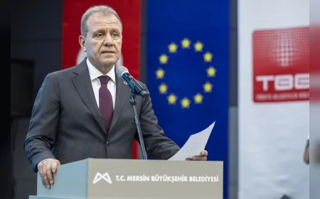 TBB VE MERSİN BÜYÜKŞEHİR BELEDİYE BAŞKANI VAHAP SEÇER: “GÜÇLÜ DEMOKRASİ YALNIZCA MERKEZDE DEĞİL; ÖNCE YERELDE KURULUR”