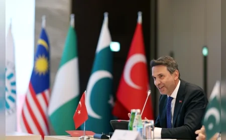 Enerji ve Tabii Kaynaklar Bakanı Alparslan Bayraktar: “Doğayla Uyumlu ve Kendi Kaynaklarıyla Büyüyen Bir Türkiye İnşa Etmek İçin Gayret Ediyoruz”