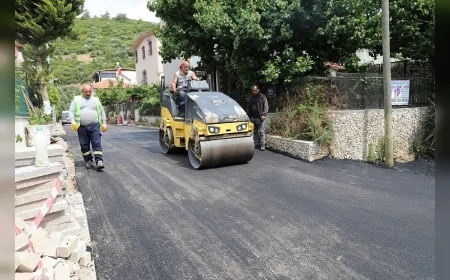 Yerel Yönetimler Menderes Belediye Başkanı İlkay Çiçek: ''44 Mahallemizde Hizmetlerimiz Devam Edecek.''
