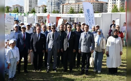 Yeşilyurt Belediyesi’nin İklim Değişikliği Temalı Resim Sergisinde Ödüller Sahiplerini Buldu