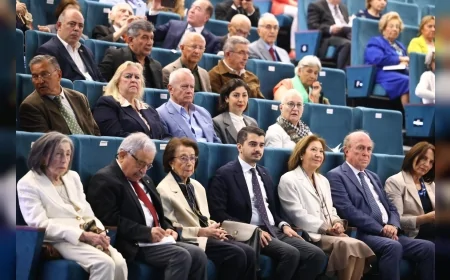 ÇANKAYA'DA ERDAL İNÖNÜ'NÜN 100'ÜNCÜ YILI İÇİN ATATÜRK SANAT MERKEZİ'NDE SEMPOZYUM DÜZENLENDİ: