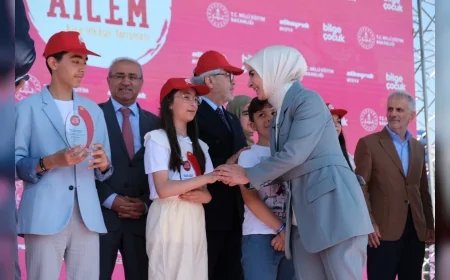 Bilge Çocuk’un “Canım Ailem” Yarışmasında Ödüller Sahiplerini Buldu, 3 Bin Çocuk İstanbul’da Buluştu