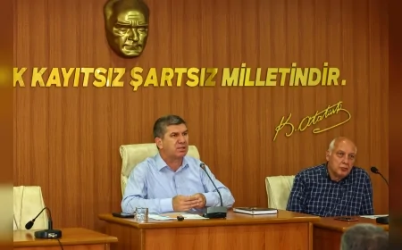 Burdur Belediye Başkanı Ali Orkun Ercengiz: “Esnafımızın Yapılacak Çalışmalarda Yanımızda Olduğunu Görmek Bizleri Memnun Etti”