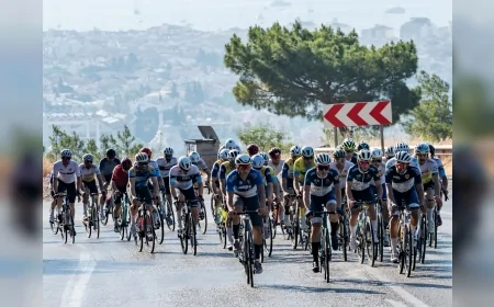 Marmaris’te 16 Ülkeden 700 Bisikletçi Tour de France Ruhuyla Pedal Çevirdi Uluslararası Yarış İlçeyi Spor Merkezi Haline Getirdi