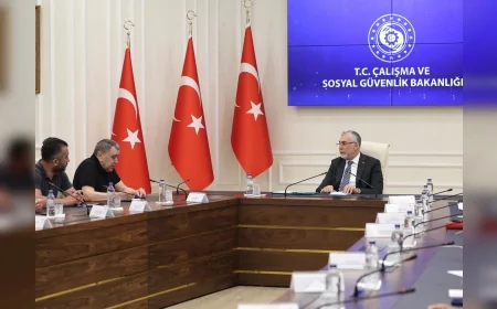 Çalışma ve Sosyal Güvenlik Bakanı Prof. Dr. Vedat Işıkhan: “Doruk Madencilik sürecinde gerekli adımların atılması için konunun takipçisi olmaya devam edeceğiz”
