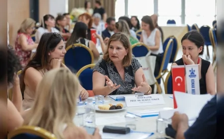 Konak Belediye Başkanı Nilüfer Çınarlı Mutlu: “Hep birlikte daha adil bir kent ve daha eşit bir yaşam inşa edeceğiz”