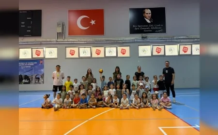 MİLAS HAVVA ERSOY ANAOKULU ÖĞRENCİLERİ ATATÜRK SPOR KOMPLEKSİ’NDE SPORLA BULUŞTU