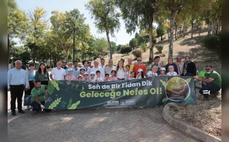 Konak Belediye Başkanı Nilüfer Çınarlı Mutlu: “Çocuklarımız Kendi Elleriyle Diktikleri Fidanlarla Birlikte Büyüyecek”