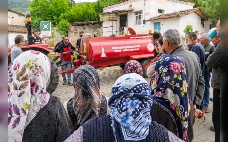 İZMİR BÜYÜKŞEHİR BELEDİYESİ’NİN YANGINA DİRENÇLİ KÖY PROJESİYLE KÜÇÜKKALE’DE TRAKTÖRLER HAZIR ORMANLAR İÇİN TEYAKKUZ SÜRÜYOR