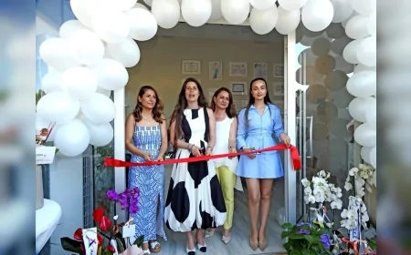 ÇEŞME’DE İKİ KADIN UZMANIN KURDUĞU REHBERLİK VE PSİKOLOJİK DANIŞMANLIK MERKEZİ TÖRENLE AÇILDI