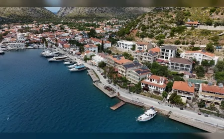Marmaris Belediyesi Bozburun’da 1,5 Kilometrelik Sahil Hattını Yenileyerek Modern Görünüme Kavuşturdu