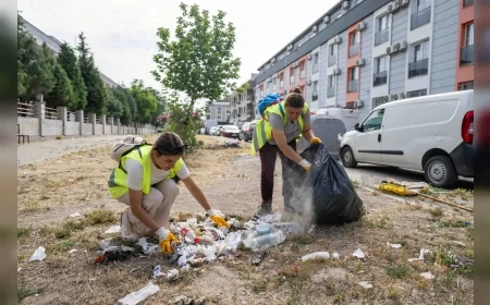 Bornova Belediye Başkanı Ömer Eşki: “Vatandaşlarımıza temiz, sağlıklı ve düzenli çevreyi sunmak için 7 gün 24 saat çalışıyoruz”