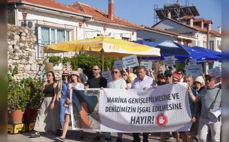 Seferihisar Belediye Başkanı İsmail Yetişkin: “Sığacık Körfezi’ni birkaç yüz mega yat uğruna riske atamayız”