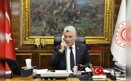 TİCARET BAKANI PROF. DR. ÖMER BOLAT IRAKLI MEVKİDAŞI İLE GÖRÜŞTÜ İKİLİ TİCARETİN 20 MİLYAR DOLARIN ÜZERİNE ÇIKARILMASI HEDEFİ ELE ALINDI