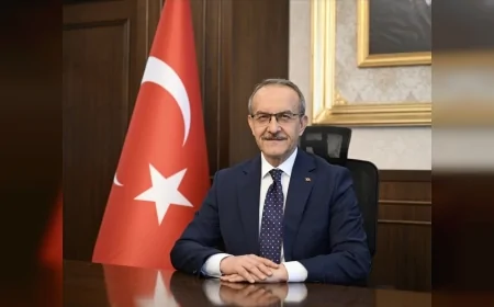 MALATYA VALİSİ SEDDAR YAVUZ: “HİCRİ 1448 YILININ BİRLİK VE KARDEŞLİĞE VESİLE OLMASINI DİLİYORUM”