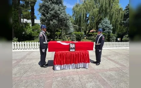 Manisa’da Trafik Kazasında Hayatını Kaybeden Jandarma Uzman Çavuş Mustafa Pak İçin Tören Düzenlendi